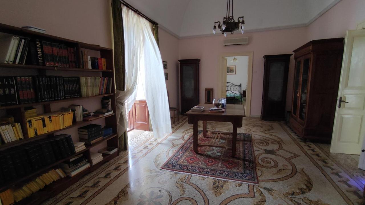 Casa Resci - Dimora Del 1884 Bed and Breakfast Tricase Exterior foto