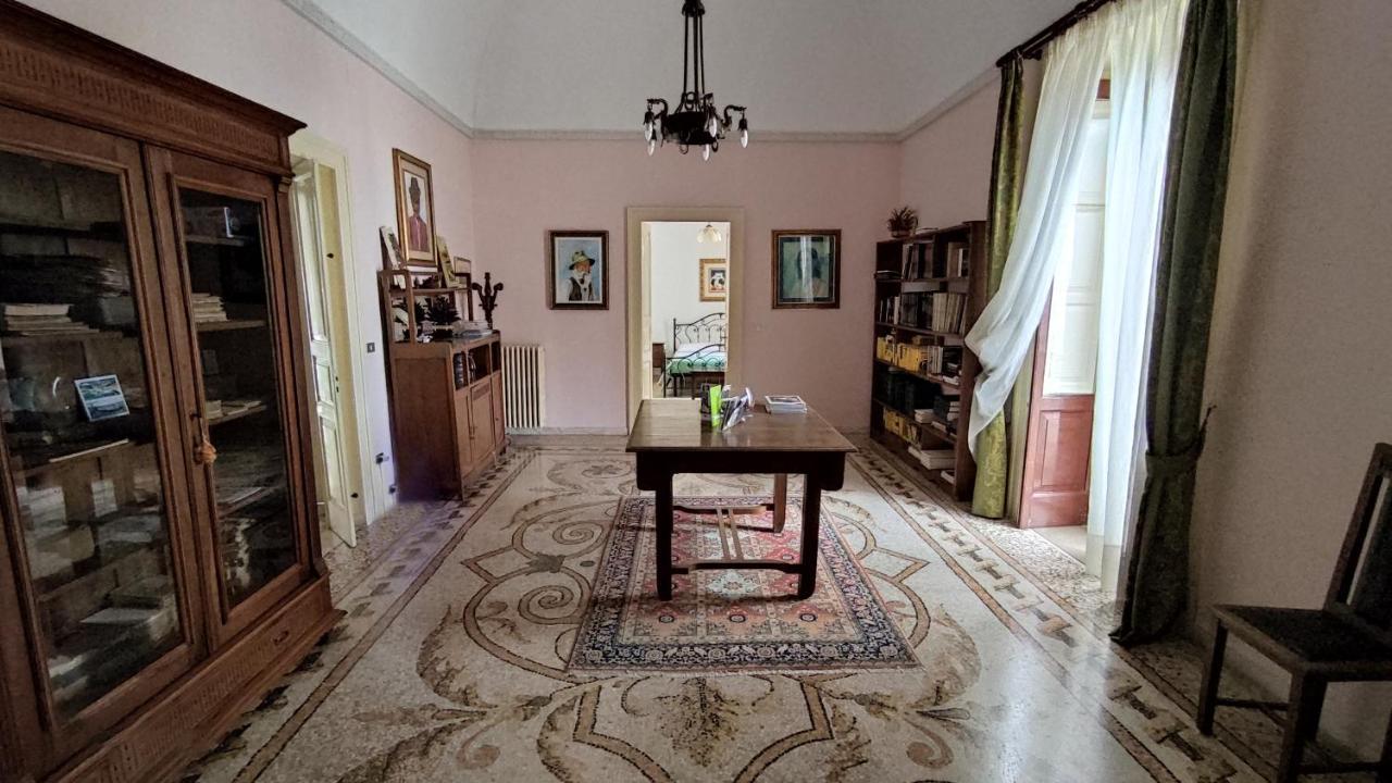 Casa Resci - Dimora Del 1884 Bed and Breakfast Tricase Exterior foto